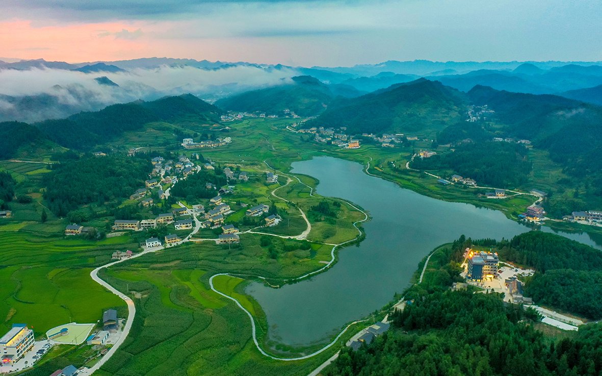 11 |泸州市叙永县摩尼镇仙草湖. 刘学懿 摄