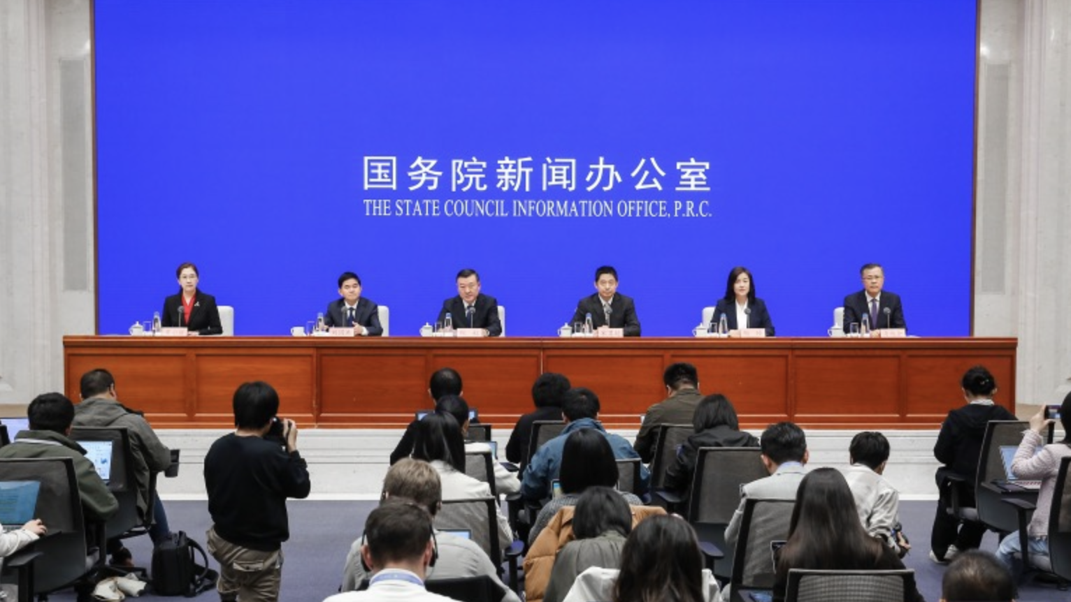 除了保交付,这场发布会还点明了未来房地产企业发展关键_新浪科技_新浪网