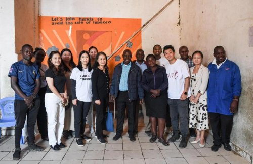 传音志愿者团队探访肯尼亚马萨雷社区学校