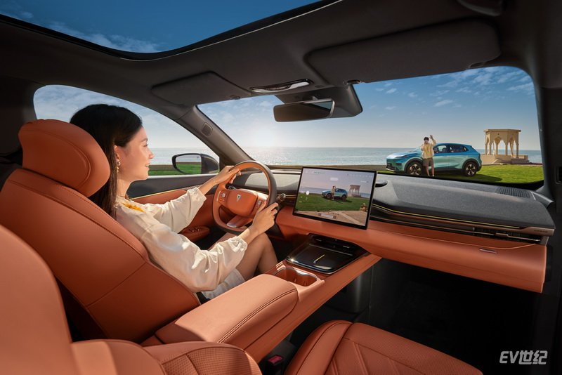 价格香，配置顶 深蓝S05最低11.99万元上市