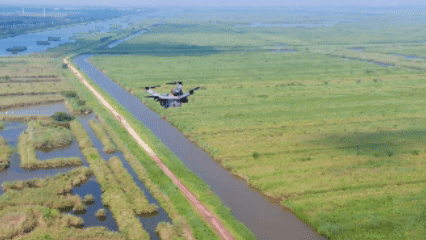 无人机进行巡检工作（央广网发  交控智飞供图）