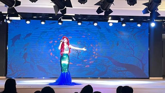迪士尼"公主"来了