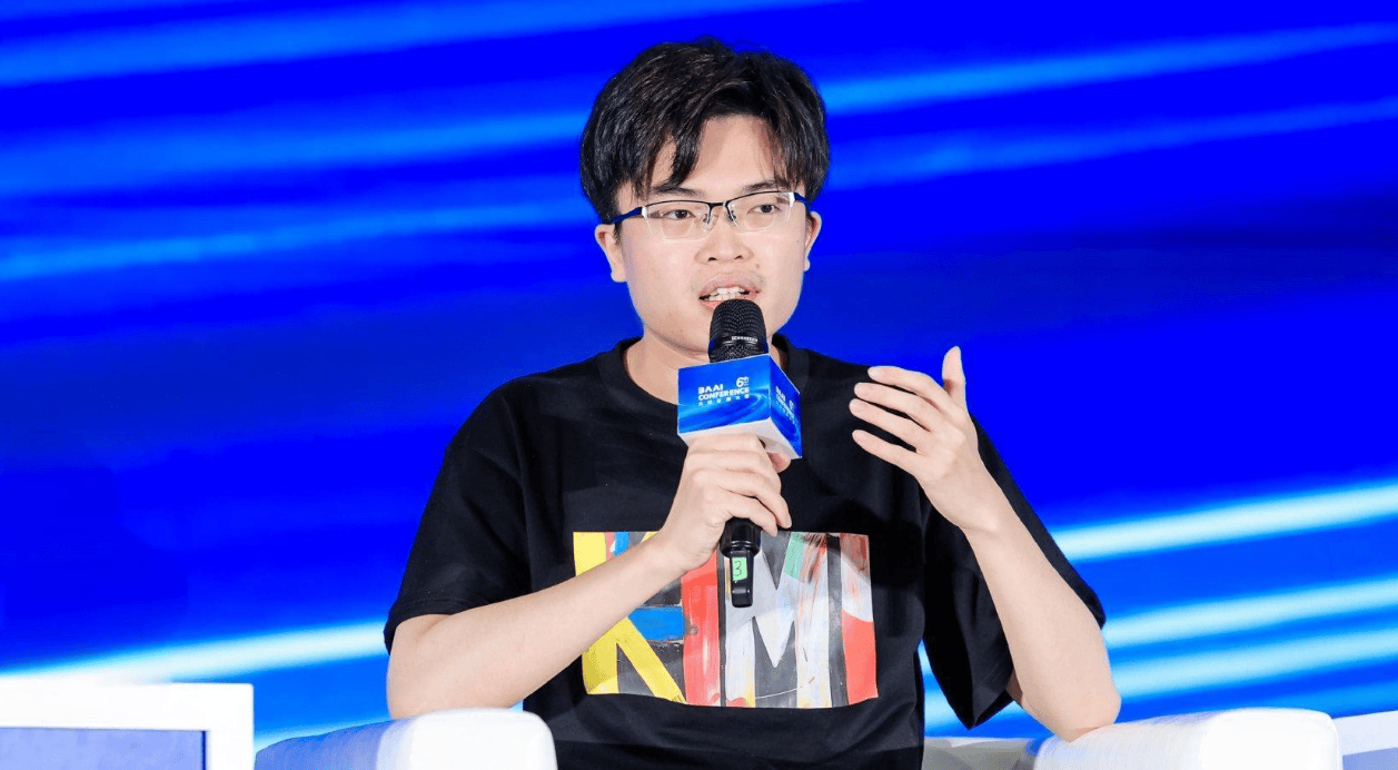 月之暗面创始人杨植麟被前投资人提起仲裁，资本“眼红”33亿美元估值？|智能_新浪财经_新浪网