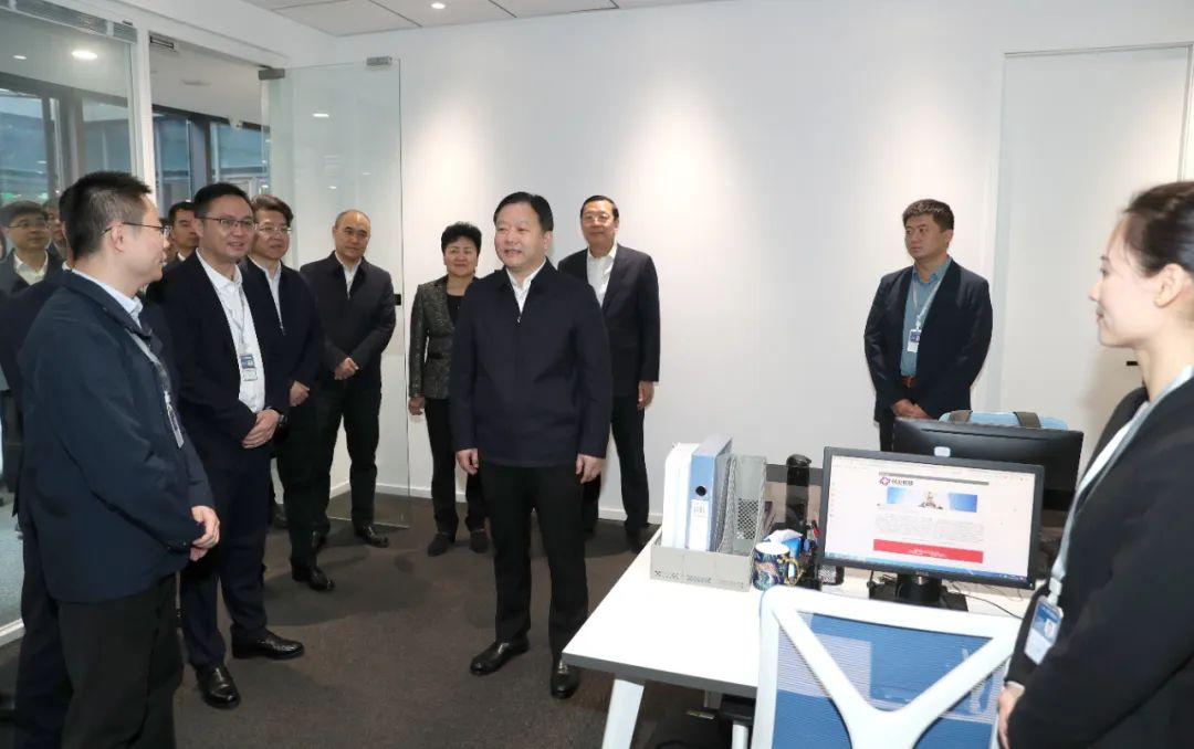 曹立军在全市民营经济高质量发展座谈会上强调：以更大力度更实举措更优环境支持民营企业做优做强，推动民营经济高质量发展|曹立军_新浪财经_新浪网