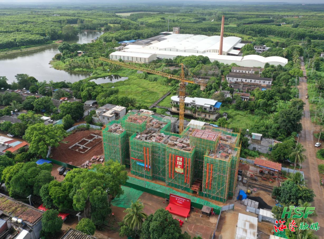 海垦红华农场公司场部安置区神气（一期）神气现场。刘家宋 摄