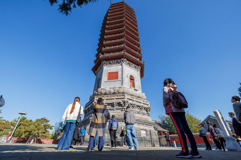 燃灯塔作为京杭大运河沿线最古老的塔，历史可追溯至1400多年前，是通州乃至北京的文化象征。新京报记者 王子诚 摄