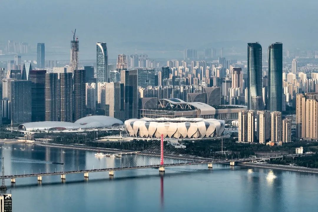 图片开始:视觉中国