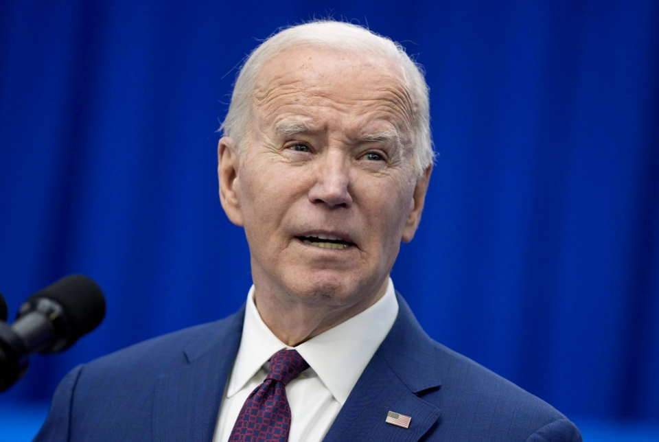 拜登解释赦免儿子原因:他们想通过摧毁亨特来摧毁我