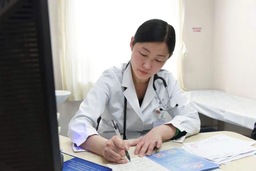 家国情·奋斗正当时丨“如果你们还相信我，咱们再试试……”三个月后，奇迹出现了！-家国情怀在大家心中油然而生