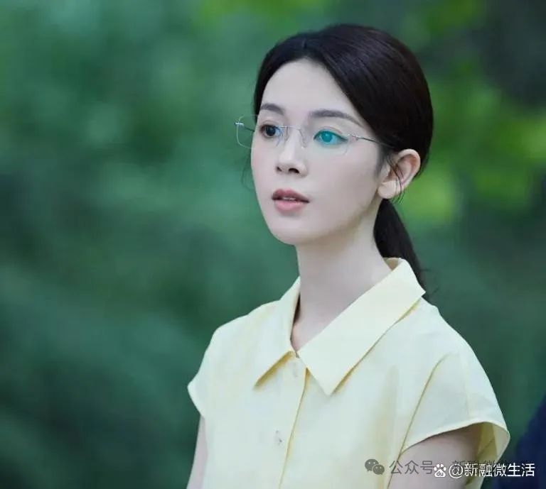 陈瑶新剧古装照曝光。她的气质和外貌都发生了巨大的变化。网友问:她整容了吗?|陈瑶_新浪财经_新浪网