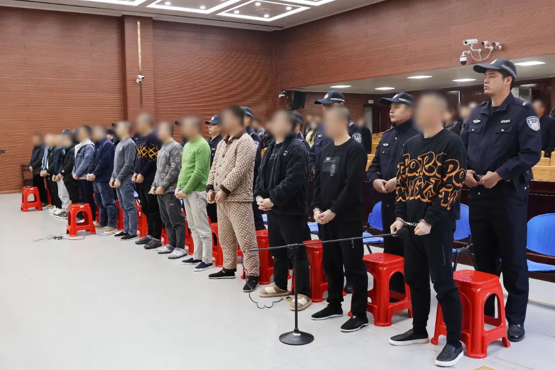 首要分子获刑17年!广西一恶势力犯罪集团受审