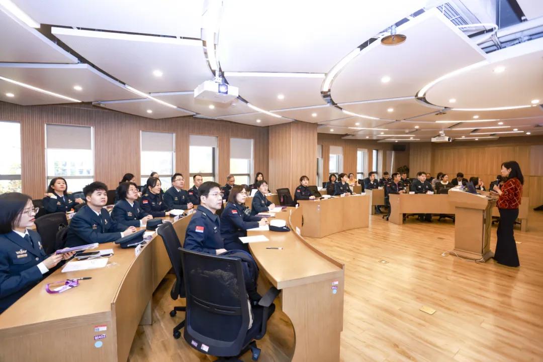 加钢淬火!海军军校教员走进清华大学_新浪财经_新浪网