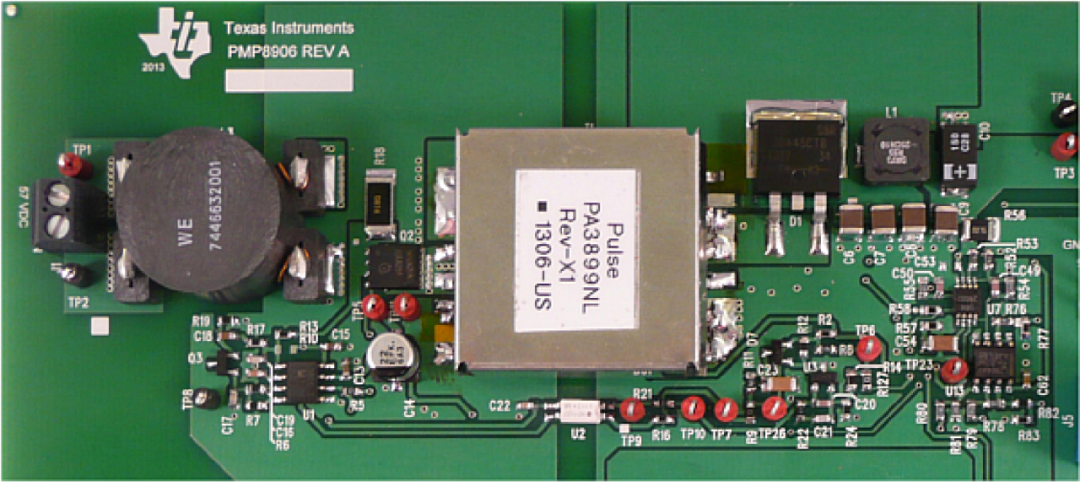 图 3. 60W 反激式评估硬件尺寸为 100mm x 35mm