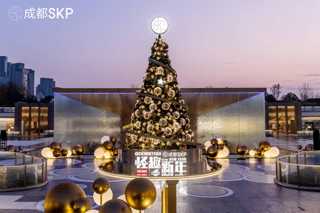 成都SKP怪趣新年许愿树