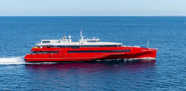 △高速船“Queen Beetle”（图源：日本中央社）