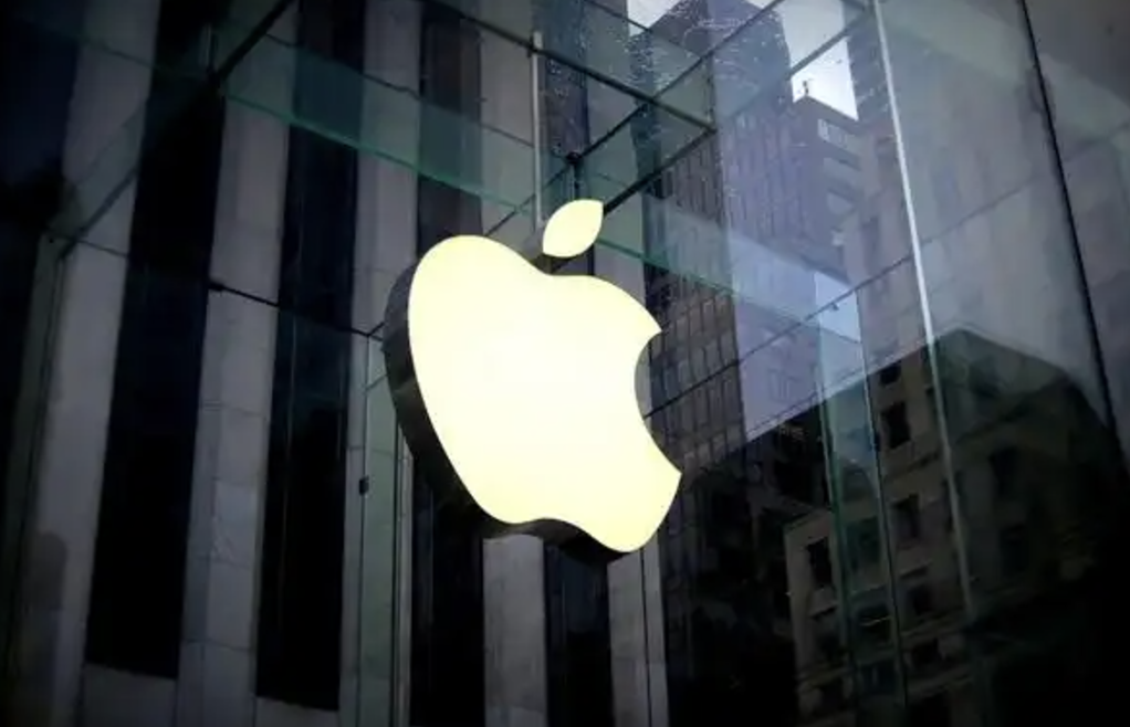 蘋(píng)果可折疊iPhone將于2026年登場(chǎng) 年銷(xiāo)量將達(dá)1500萬(wàn)臺(tái)