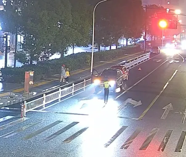 【本文結束】如需轉載請務必注明出處:快科技責任編輯:隨心文章內容舉報