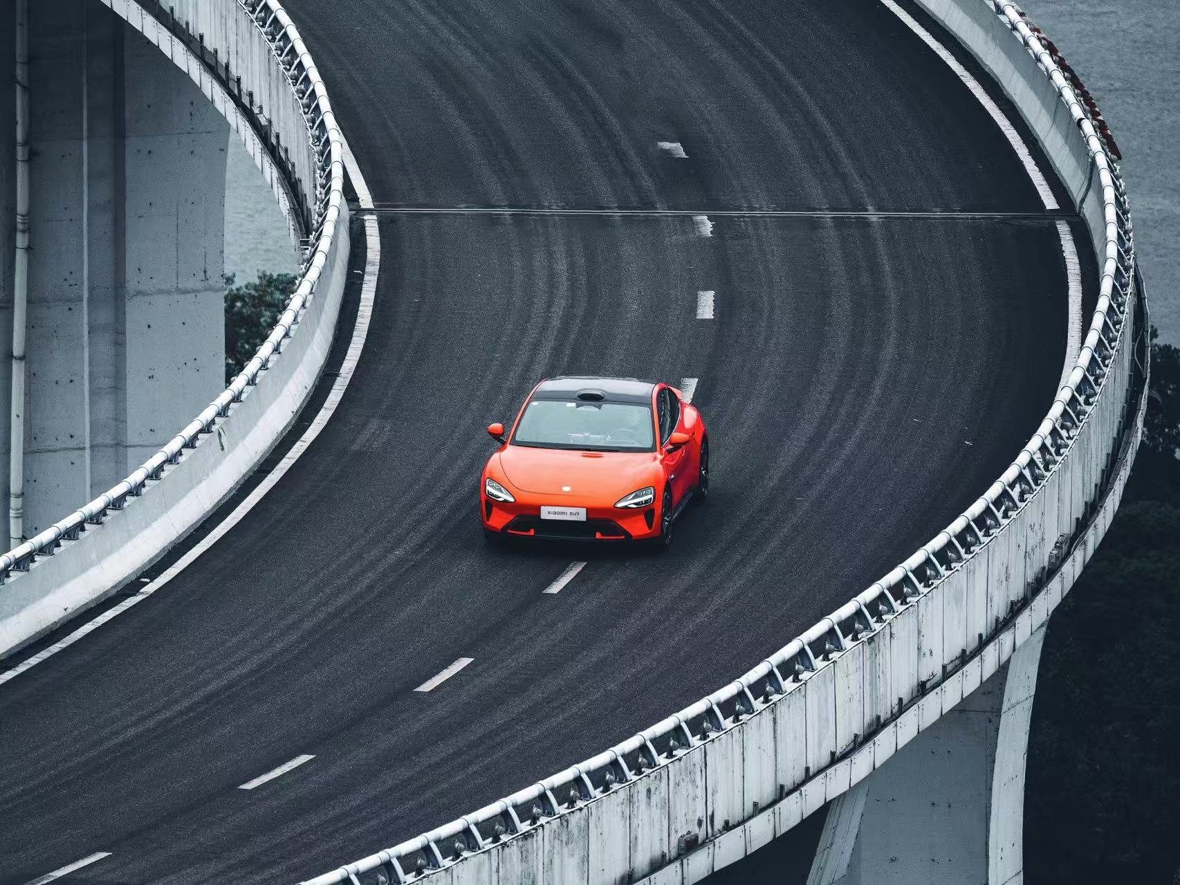 图源：小米汽车官方微博