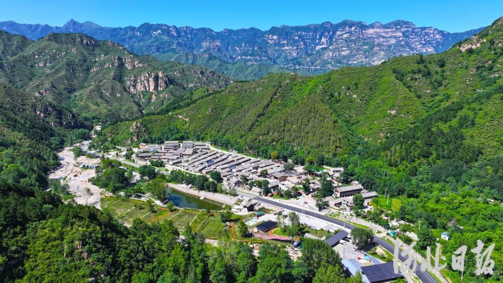 2024年7月17日拍摄的保定市阜平县骆驼湾村