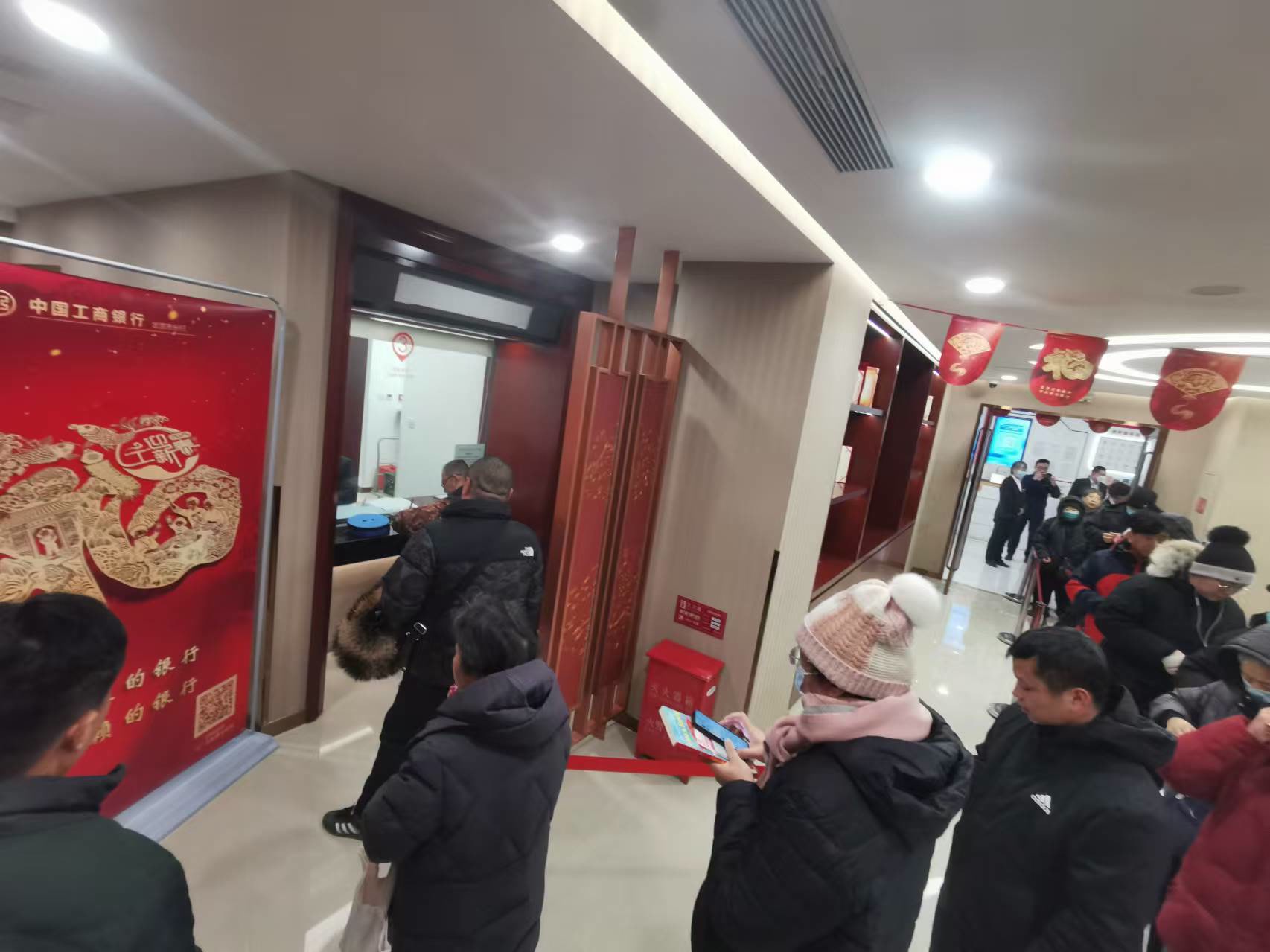 蛇年纪念币纪念钞3日起兑换，现场探访！小贴士请收好