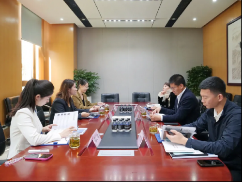 △ 铁力市领导与华夏源在座谈会