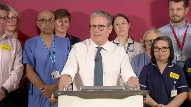 ▲英国首相斯塔默1月6日在医院发表讲话 图据环球时报