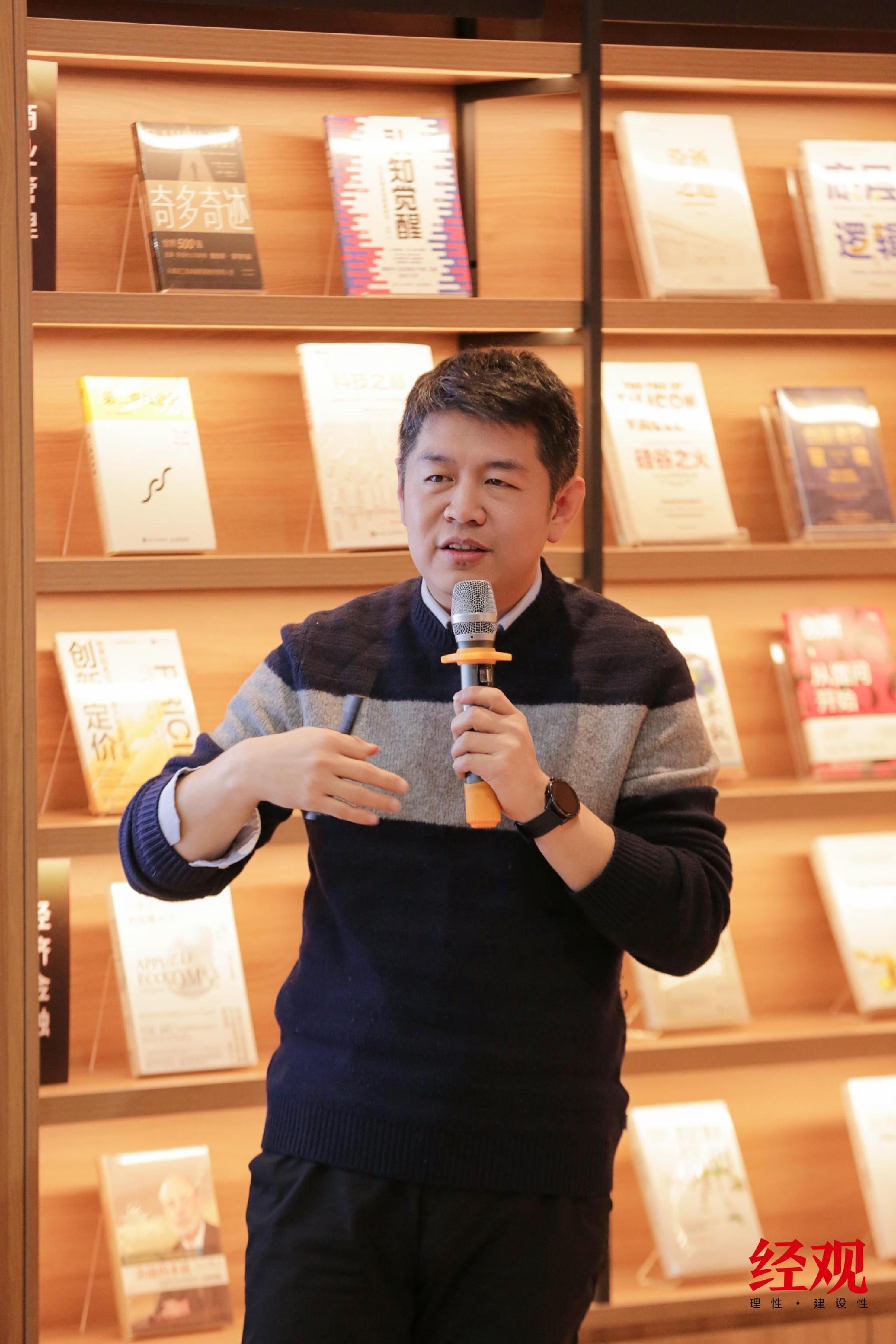 AI管理学与科技伦理学科研究者，《web 3.0时代》作者  杨马克