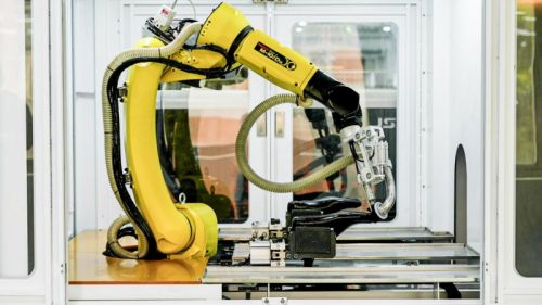 （奥康国际瓯北制造基地车间）