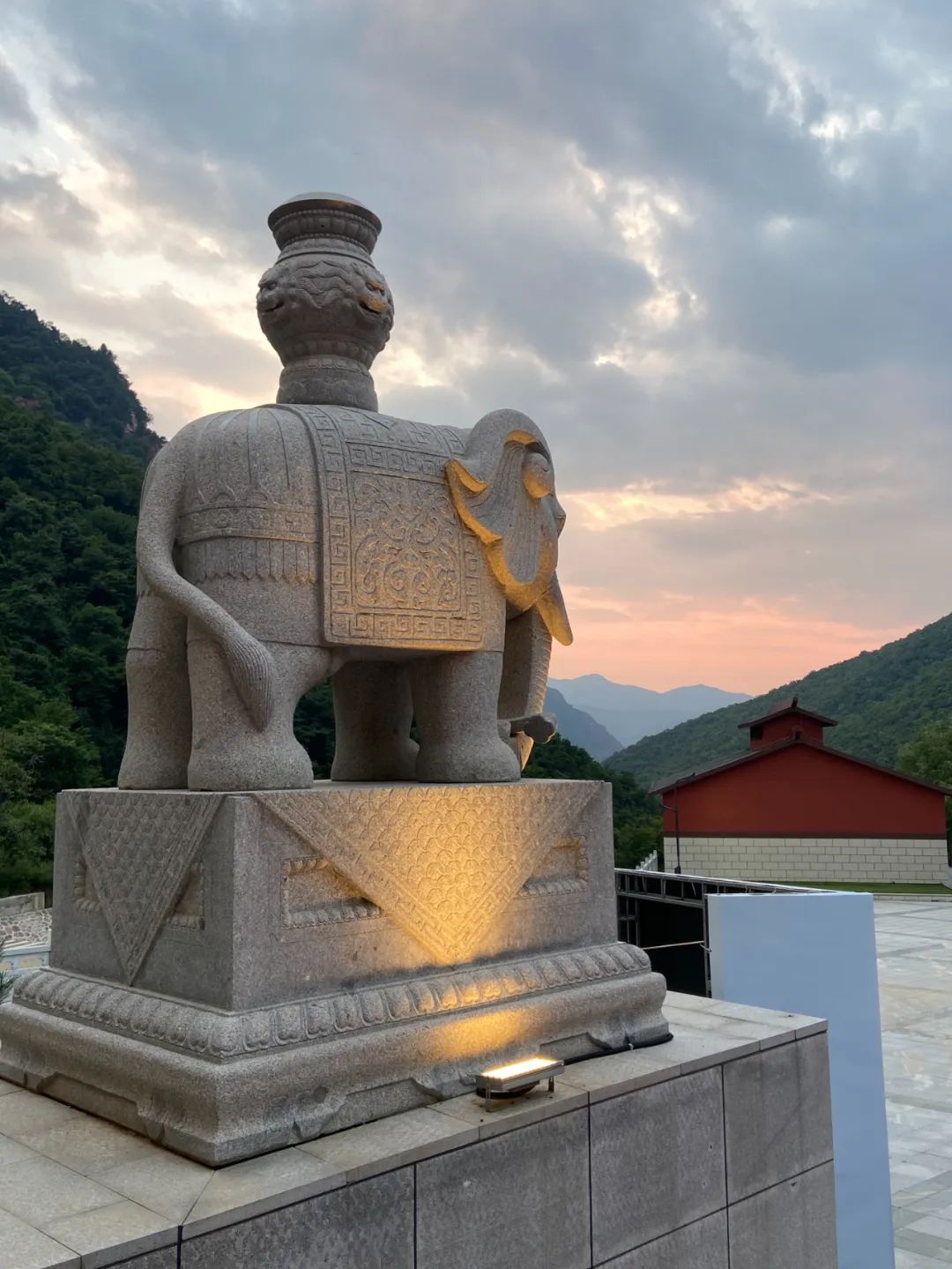 |仙台山的日落时分。 摄影/好酒地理局视频中心