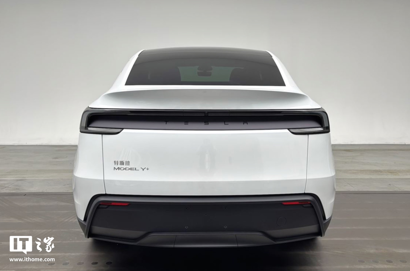 ▲ 全轮驱动长续航版