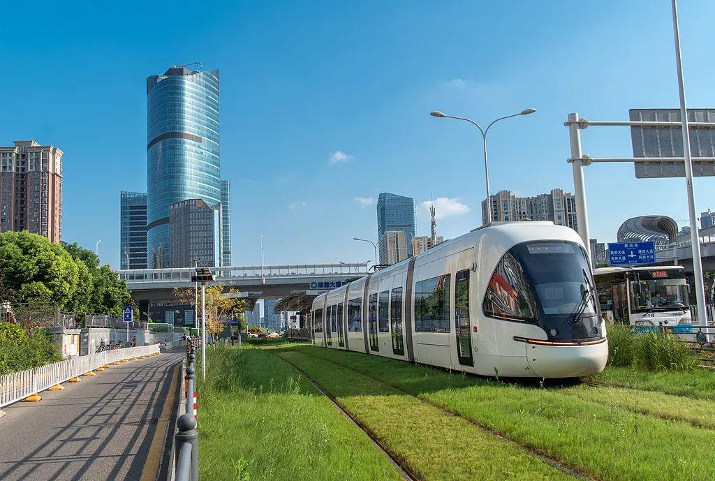 武汉光谷城市风光 图/视觉中国