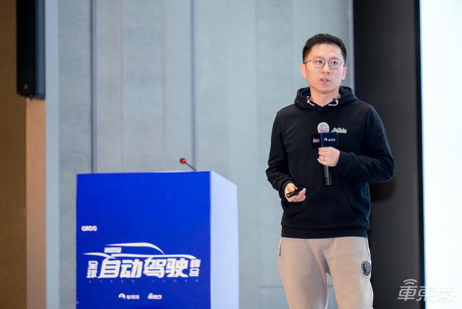 ▲智加科技首席科学家崔迪潇