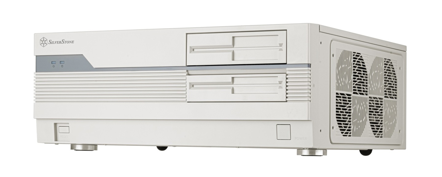 京东银昕 FLP01 机箱629 元直达链接