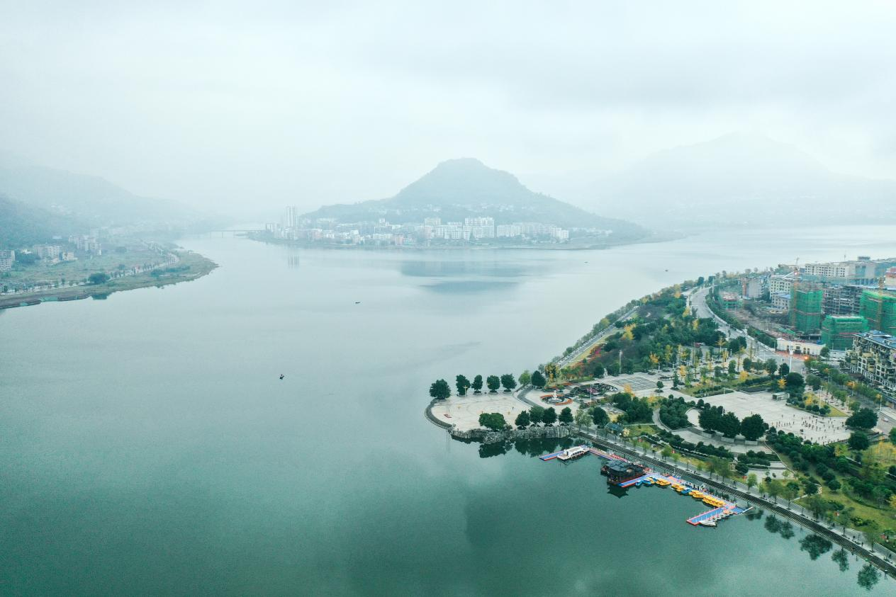 开州区汉丰湖 .市水利局供图