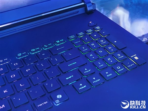 责任编辑：上方文Q