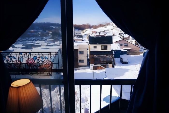 尼鹿家窗外的雪景。 尼鹿供图