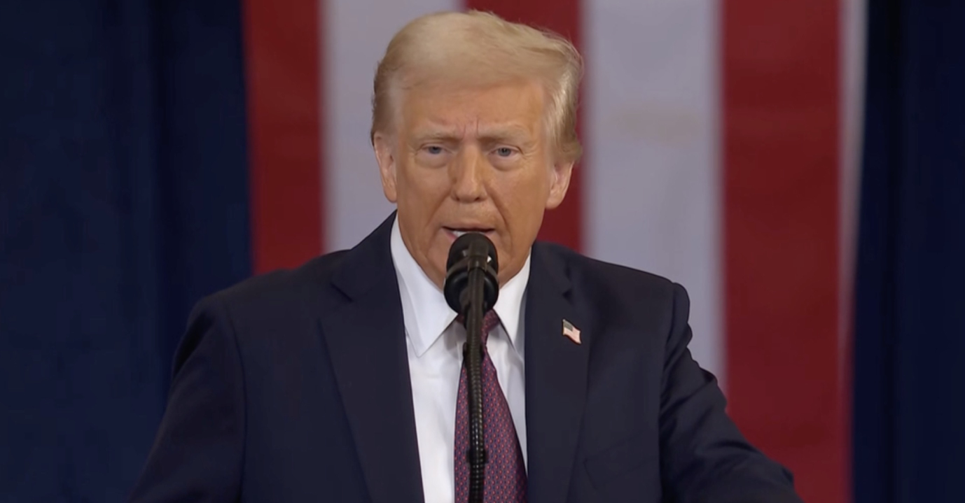 特朗普上任第一天：废除拜登政府近80项政策，要建对外税务局