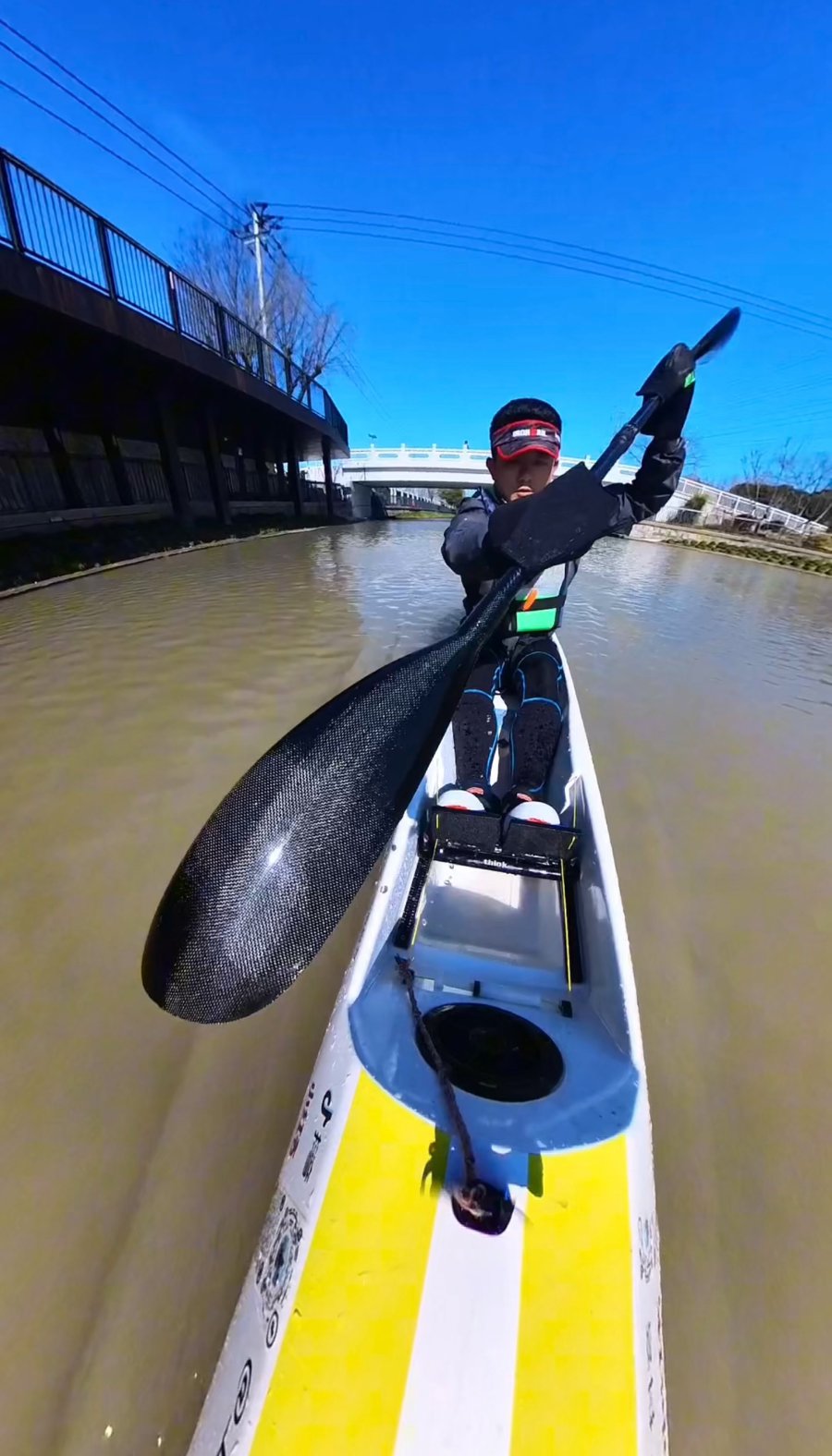 新民特稿划船上班168天