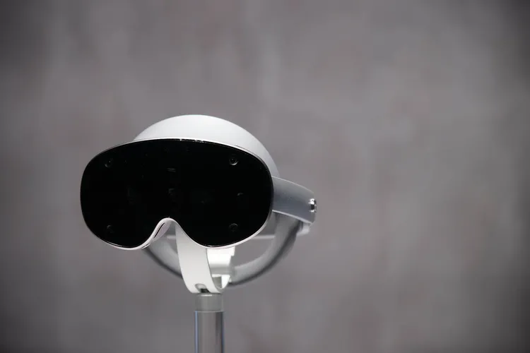 S25 系列旗舰新机登场，三星 Galaxy 全球新品发布会专题