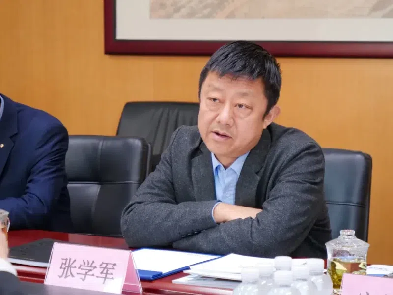 △ 呼和浩特市投促局党组书记张学军