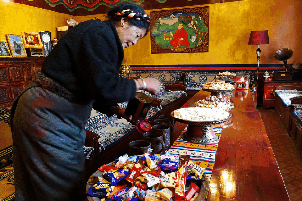 △这里的年俗活动丰富且充满浓郁的民族特色