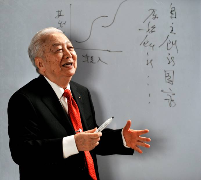 闵恩泽:做好国家石化工业的"催化剂"