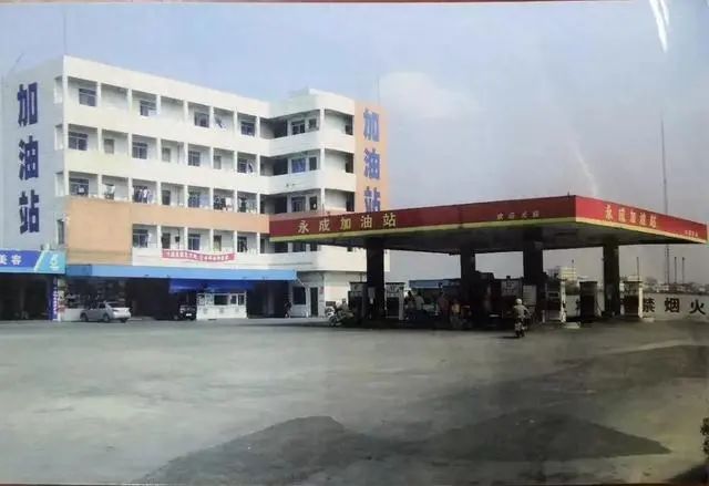 南宁一小区2.3元一级物业费，门禁坏一个月没人修？