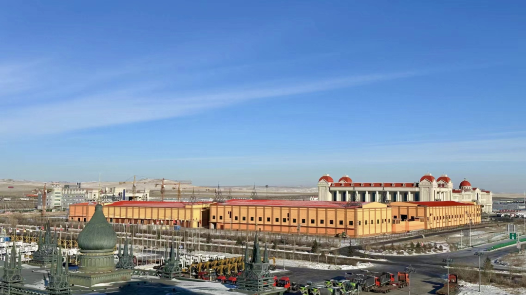 喀秋莎国际供应链公司在满洲里的前置仓，就在中俄满洲里口岸旁边。受访者供图