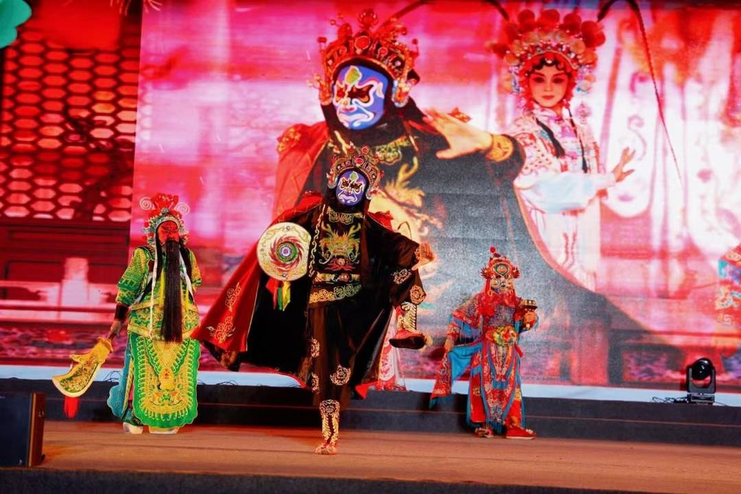 四川非遗团队带来精彩节目