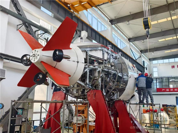 “蛟龙”号升级维护照片