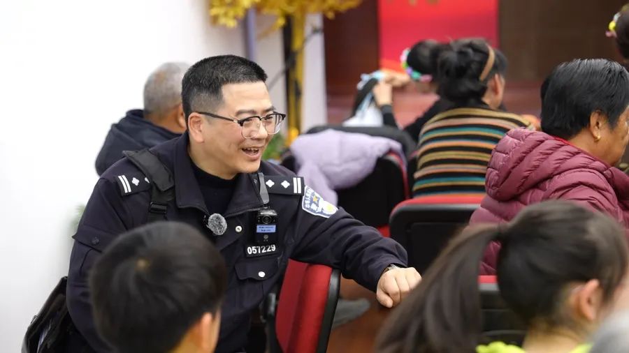 上海八旬老夫妇悲痛!儿子病危,弥留之际念叨的最后一个人竟是他|刘凌_新浪财经_新浪网