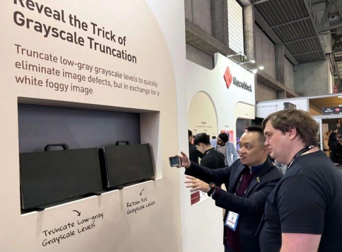 图8. 以手机可快速检视显示屏有无保留低灰段灰阶值