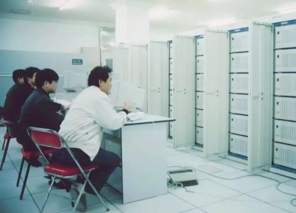 ZXJ10 大容量数字局用交换机