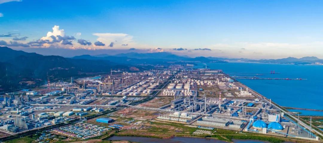 降低负担、强化自律、规范收费——推动平台经济转向理性竞争(图1)